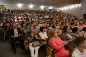 Волгодонские педагоги подвели итоги работы и наметили задачи на новый учебный год