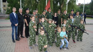 Ряды юнармейцев в Волгодонске пополнились в День молодежи