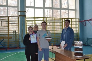 "Три богатыря и боевые подруги"