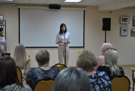 Игорь Батлуков поздравил библиотекарей с профессиональным праздником