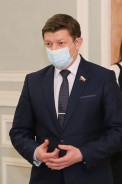 Председатель Волгодонской городской Думы-глава города вручил свидетельство о рождении первому ребёнку 2021 года