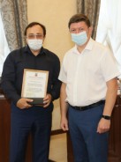 Сергей Ладанов поздравил известных юбиляров Волгодонска