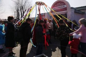 Ой, масленица-красота, отворяй ворота! 