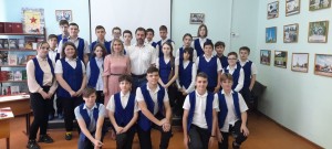 Алексей Брежнев провел урок парламентаризма для учащихся МБОУ СШ № 8 "Классическая"