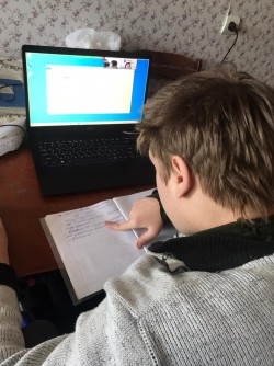 «Тарас учится профессии».