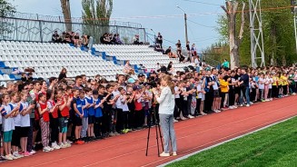 В Волгодонске состоялась традиционная легкоатлетическая эстафета