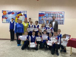Торжественная линейка в МБОУ СОШ N8 