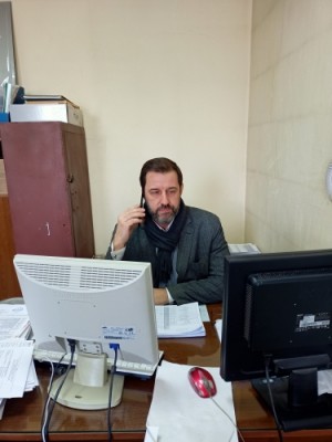  Депутат Алексей Брежнев провел онлайн прием граждан 