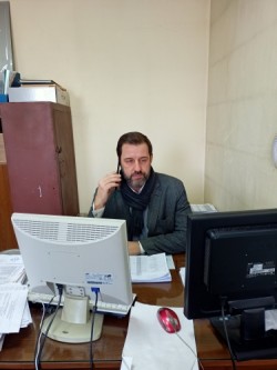  Депутат Алексей Брежнев провел онлайн прием граждан 