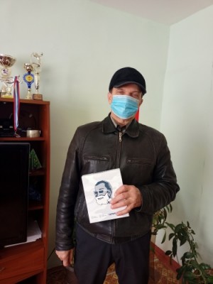 Алексей Брежнев поздравляет мужчин города с Днем Защитника Отечества