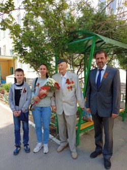 День Победы!!1 Поздравления ветеранов в седьмом избирательном округе.