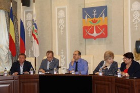 Депутаты заслушали итоги реализации муниципальных программ в социальной сфере