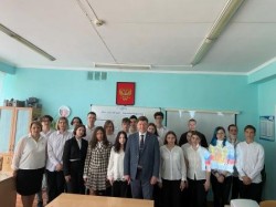 Округ 18. Урок Парламентаризма в 13 школе