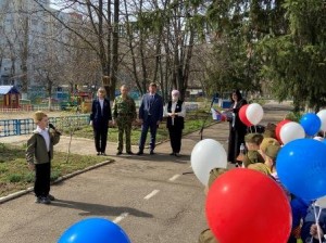 Округ 18. Высадка елей в память о дедах и прадедах