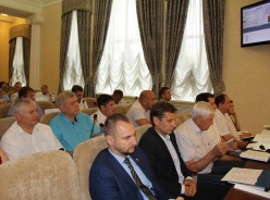 О состоянии правопорядка в городе, подготовке к выборной кампании, результатах государственной итоговой аттестации выпускников школ говорили на  июльском заседании городской Думы