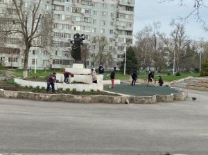 Округ 18. Сквер "Весна" готов встречать жителей города