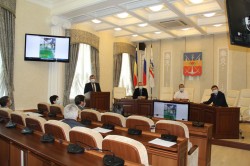 На апрельских комиссиях депутаты планируют рассмотреть 23 вопроса