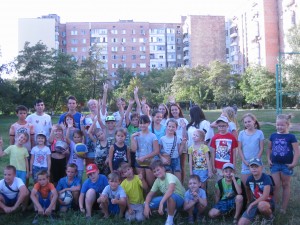 Детвора  16 округа активно поучаствовала в городской акции 