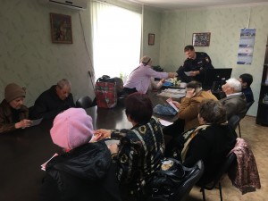 В 8 округе прошел сход граждан с участием участкового полиции