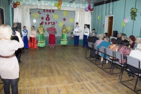 Петр Горчанюк поздравил горожанок с Международным женским днем