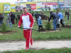 Депутаты городской Думы  приняли участие в Дне древонасаждений