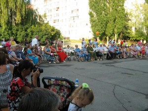 К сожаленью, день рожденья только раз в году…