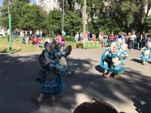 В микрорайоне "Звёздный", избирательного округа №15, состоялась праздничная программа посвящённая Дню защиты детей