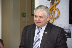 Дорогу осилит идущий