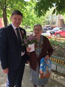 Поздравление ветеранов в округе 18