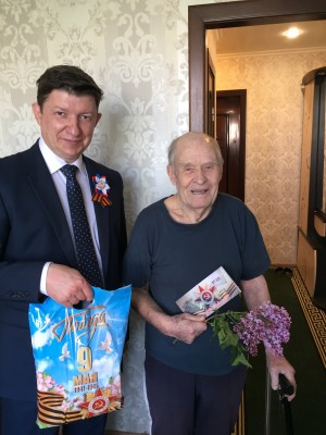 Поздравление ветеранов в округе 18