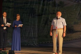 «Господь бог создавал землю, а вы ее обустраиваете…»