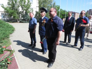 Память жива: в Волгодонске почтили сражавшихся за Родину в Великой Отечественной войне