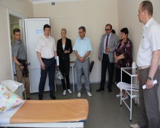 Депутаты посетили детские поликлиники и больницу и посмотрели, в каких условиях лечатся маленькие волгодонцы