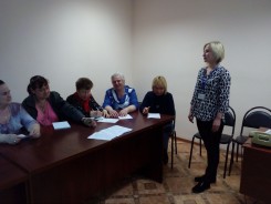 Специалисты центра занятости встречаются с жителями в микрорайонах
