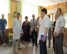 Депутаты посетили детские поликлиники и больницу и посмотрели, в каких условиях лечатся маленькие волгодонцы