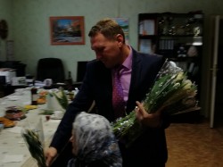 Весна, цветы, подарки!
