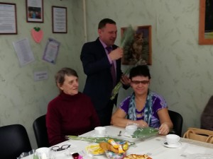 Весна, цветы, подарки!