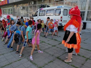 ПУТЕШЕСТВИЕ В СТРАНУ ДЕТСТВА В ОКРУГЕ №8  