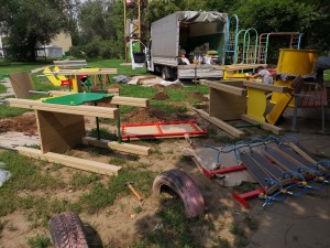Благоустройство микрорайона                           