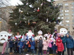 Праздник к нам приходит…