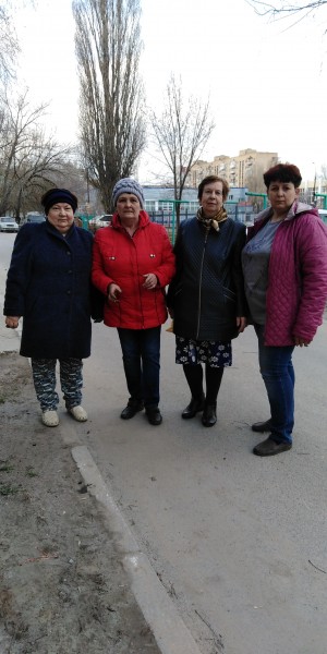 Новые клумбы в 8 округе