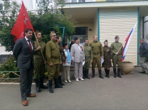 Парад у дома ветерана прошел в 7-ом округе