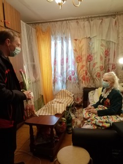 Поздравление с 8 МАРТА во 2 округе