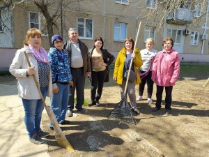   Совместный субботник  ООО «ВУК» и ТОС «Победа» в  округе № 5