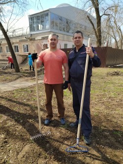 Округ №5  Вместе со всеми на городской субботник