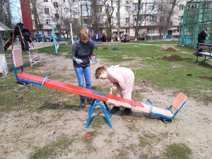 Традициям не изменяют! В округе № 3 прошел весенний субботник