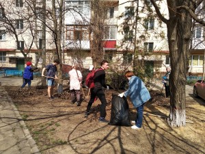 Традициям не изменяют! В округе № 3 прошел весенний субботник
