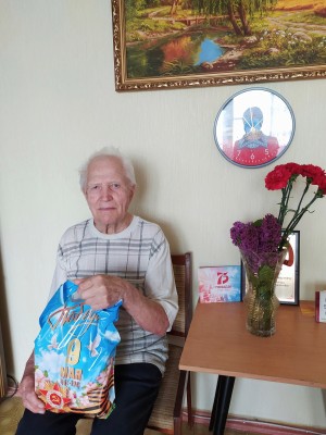 Поздравление ветеранов округа №16 с Днем Победы