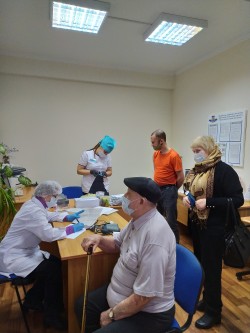 Выездной пункт вакцинации в общественной приемной депутата Алексея Владимировича Бородина