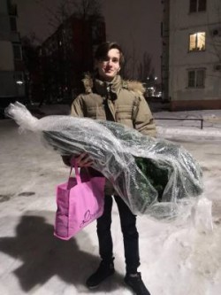 Помощь нуждающимся оказал депутат Кудряшов Д.А.